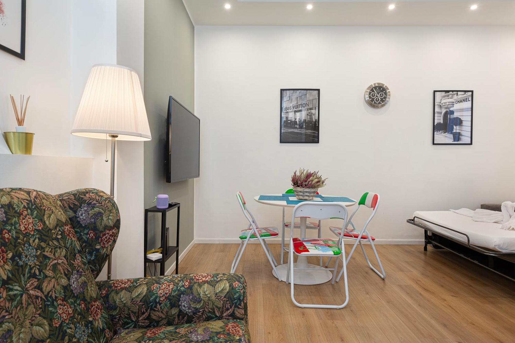 Apartamento Graceful FlatWi-Fi & Peaceful! Milán Exterior foto
